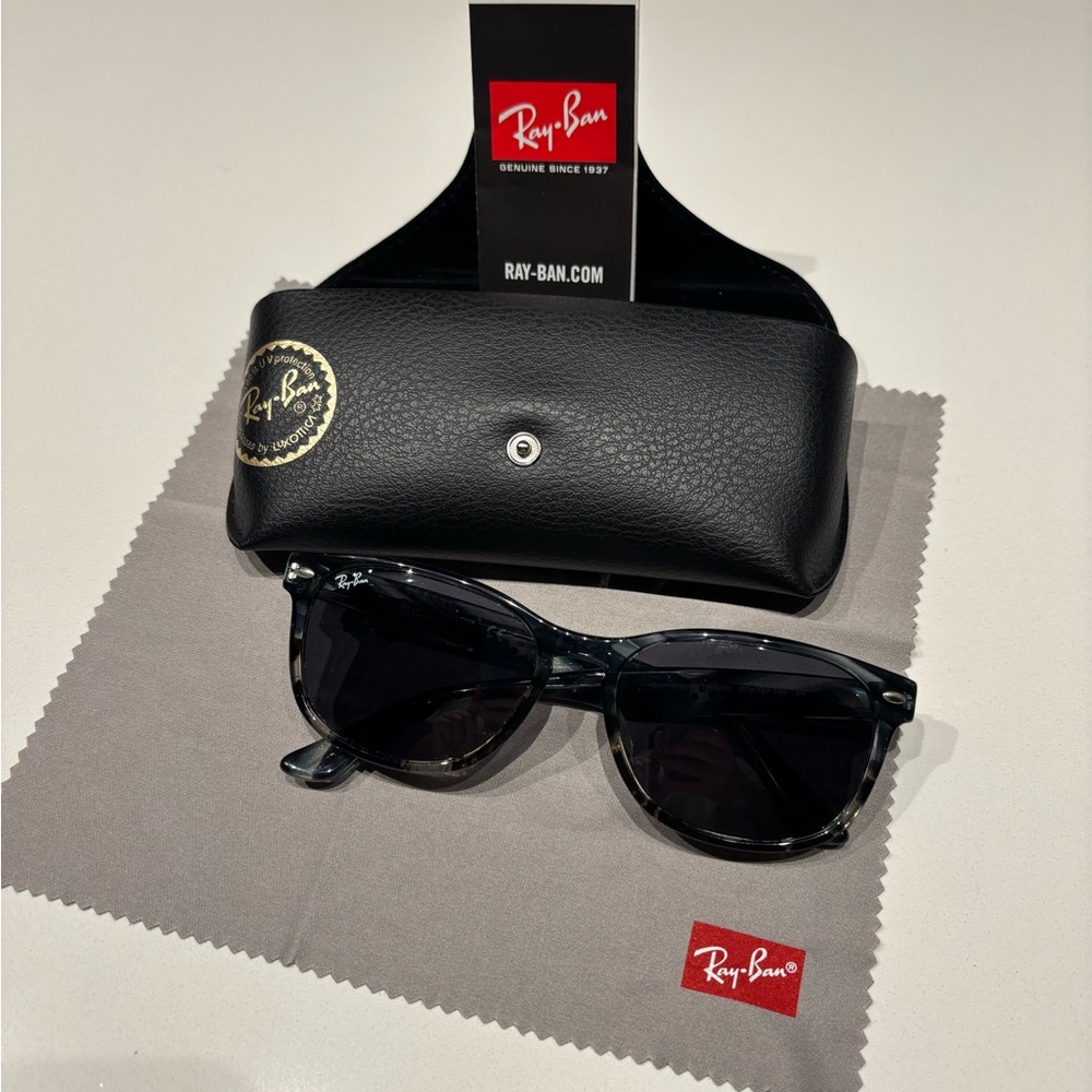 Ray-Ban Wayfarer 57MM Sunglasses with Case